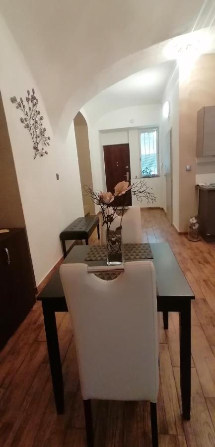 Jakubská 676 Apartmán